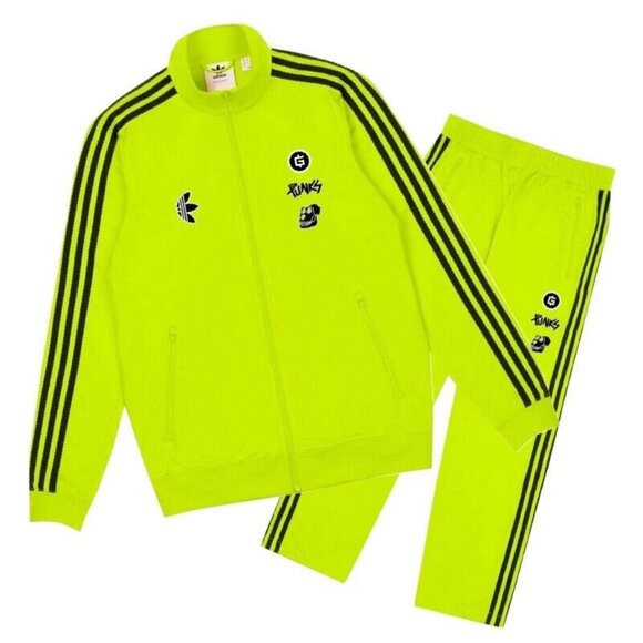 NWT Adidas Into the Metaverse BAYC PUNKS Tracksuit + Beanie S - Picture 2 of 15